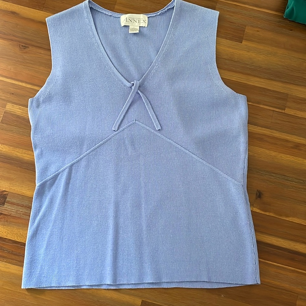Casual Corner Annex tank sweater, size L
